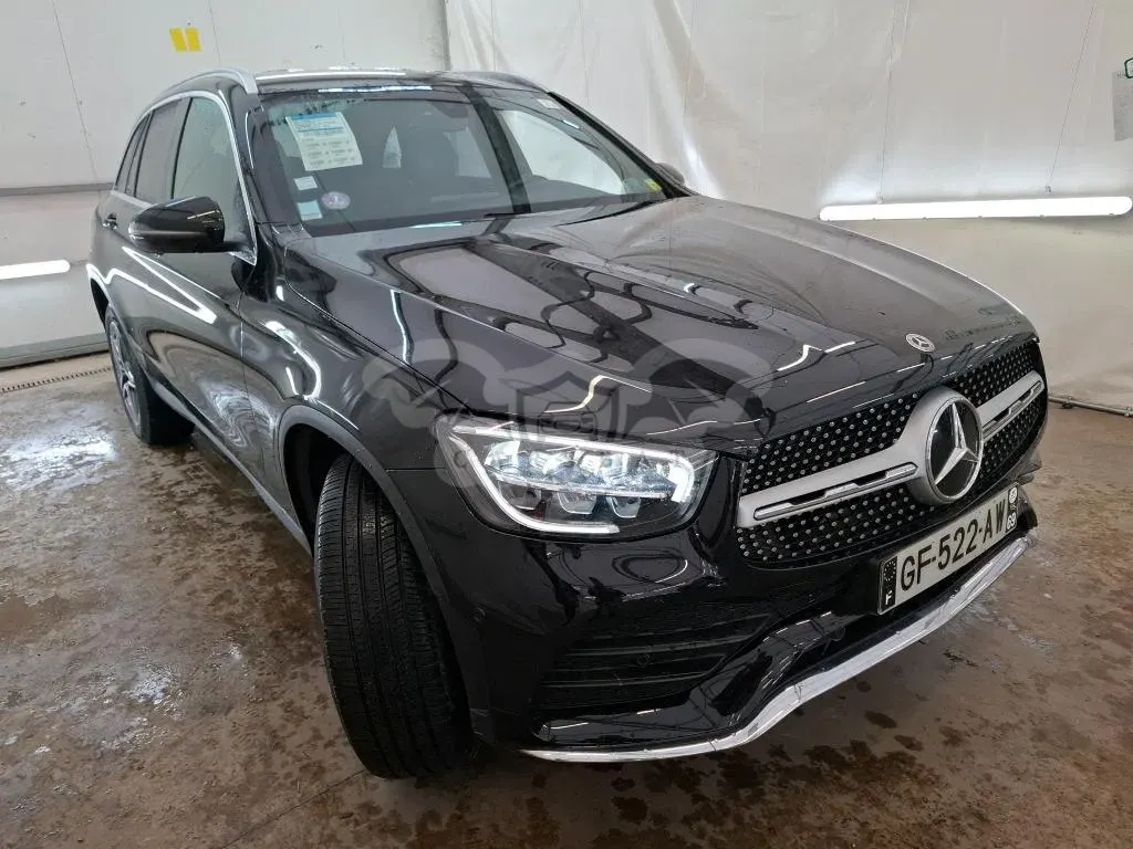 Mercedes-Benz GLC 300de AMG Line 2022