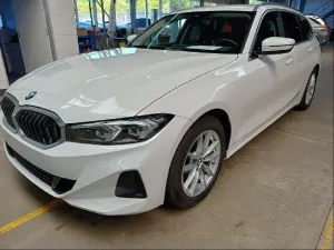 BMW 3 Series Touring 318d 2023