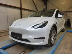 Tesla Model Y Long Range 78 kWh 2023