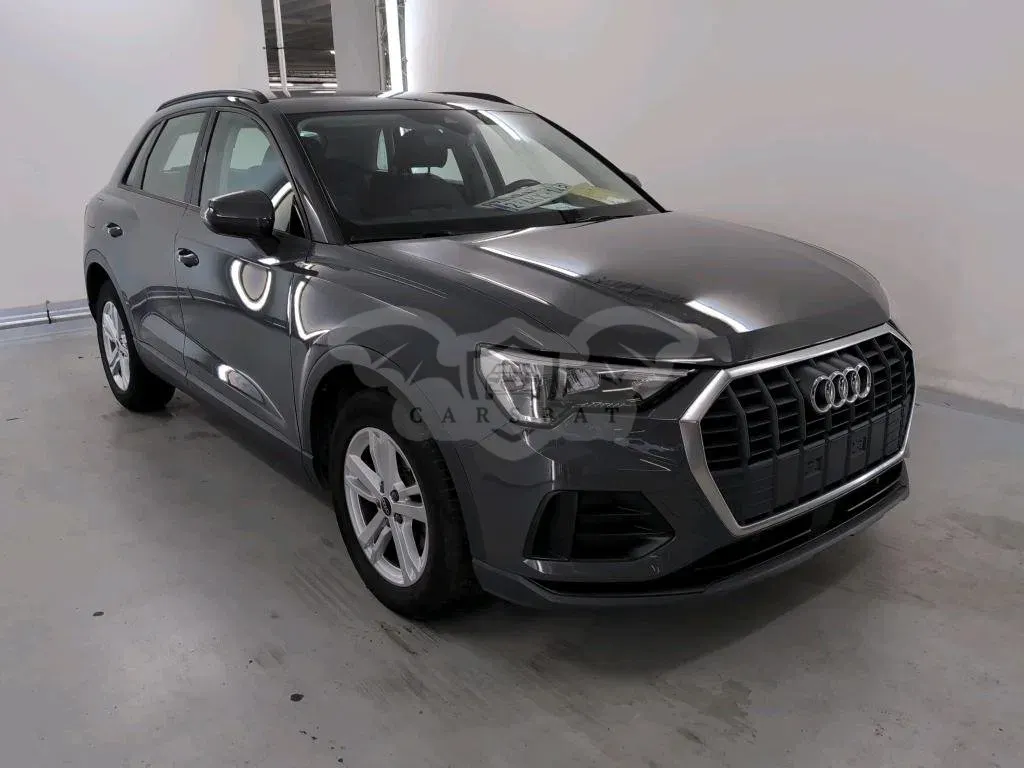 Audi Q3 35 TDI Business 2021