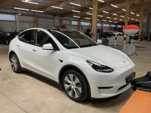 Tesla Model Y Long Range 2023