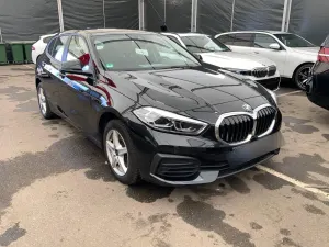 BMW 1 Series 118i Advantage 2022