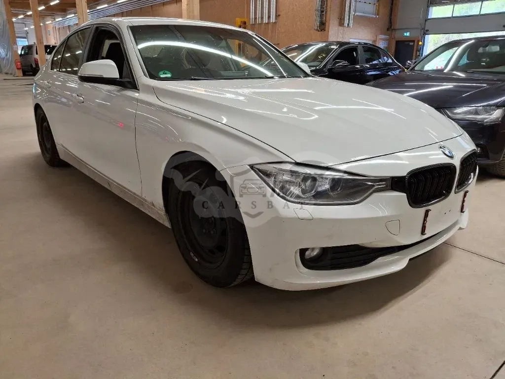 BMW 3 Series 318d 2014