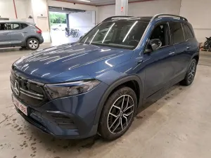Mercedes-Benz EQB 300 AMG Line 2022