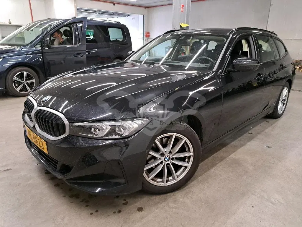 BMW 3 Series Touring 318d 2023