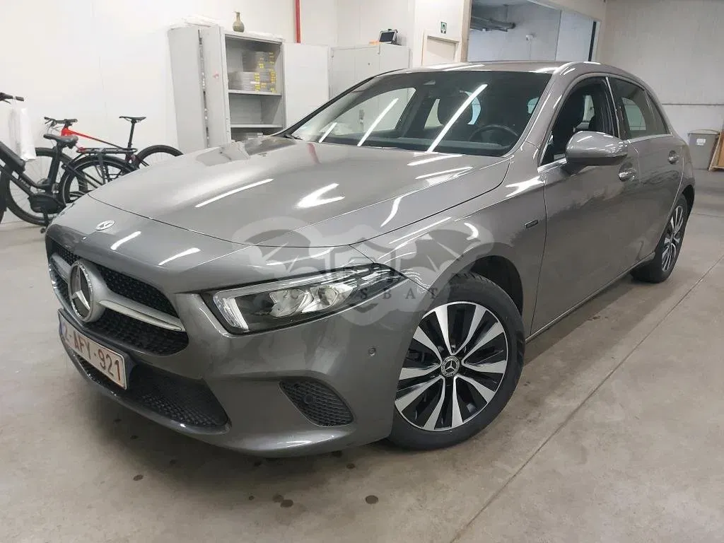 Mercedes-Benz A 250e Business Solution 2021