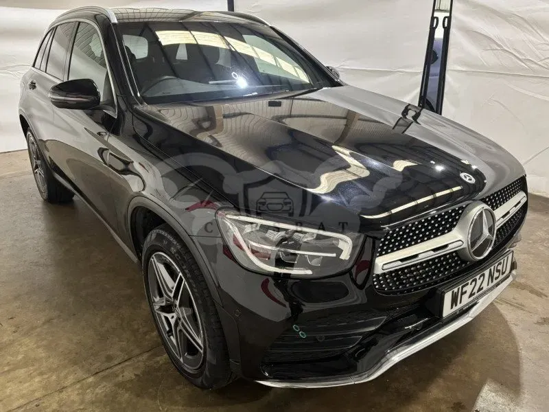 Mercedes-Benz GLC 300e AMG Line 2022