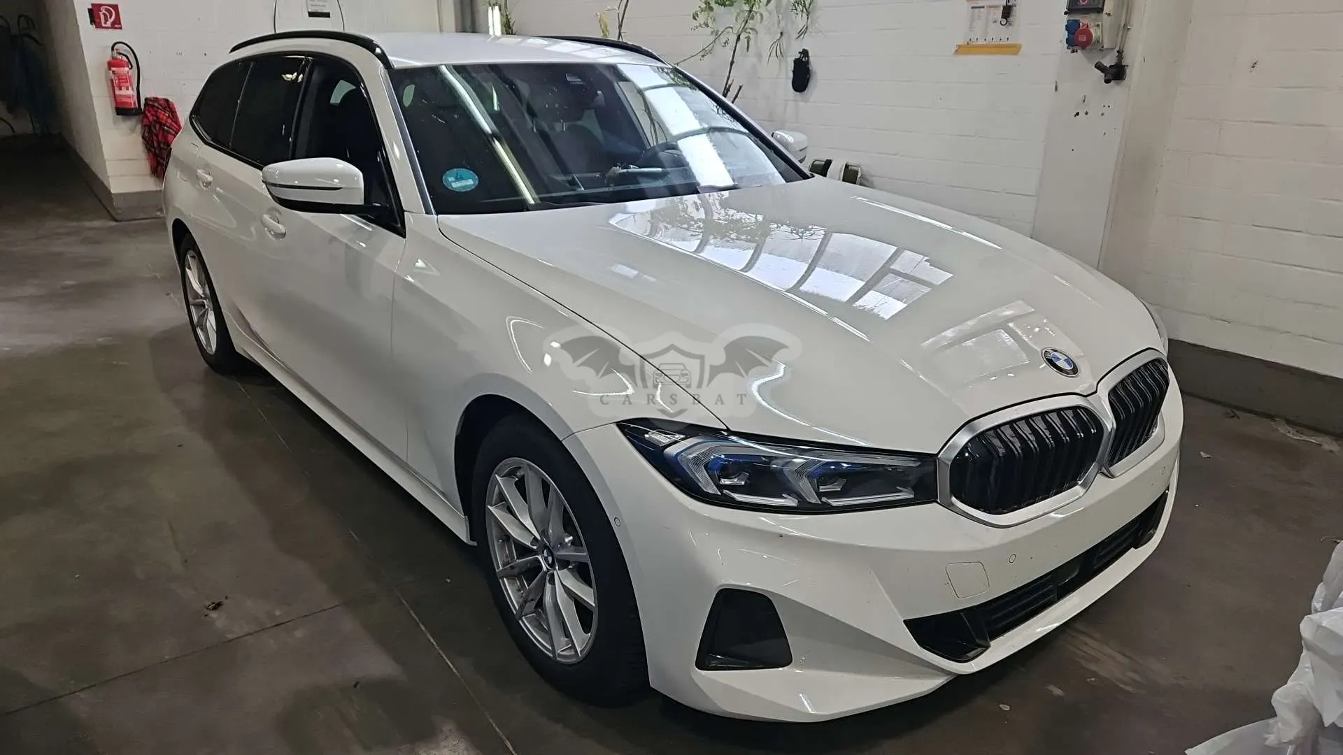 BMW 3 Series Touring 318d 2023