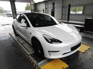 Tesla Model 3 Long Range 2023