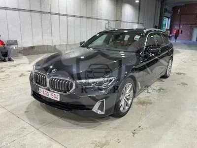 BMW 5 Series Touring 530e 2021