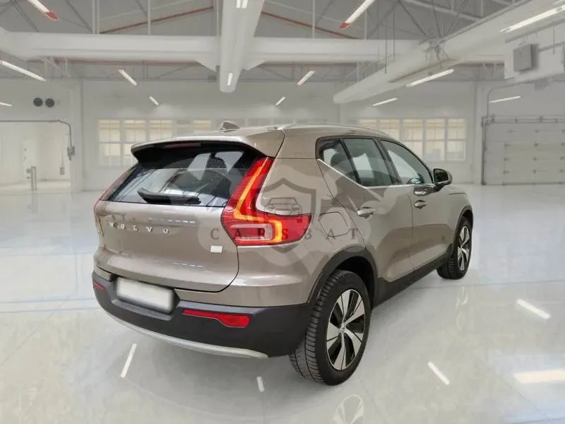 Volvo XC40 T4 2021