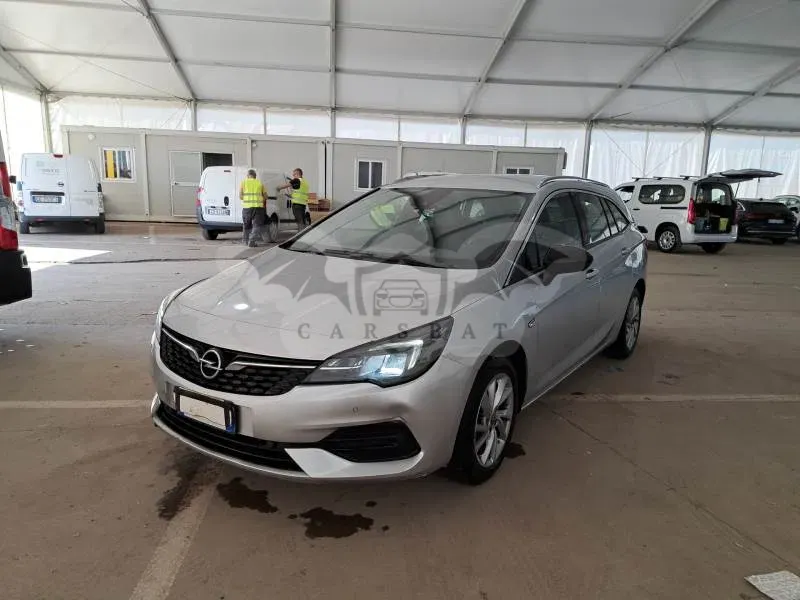 Opel Astra 1.5 CDTI Business 2022