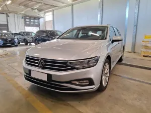 Volkswagen Passat Variant 2.0 TDI Business 2023