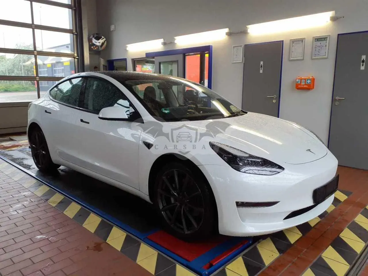Tesla Model 3 82 kWh 2023