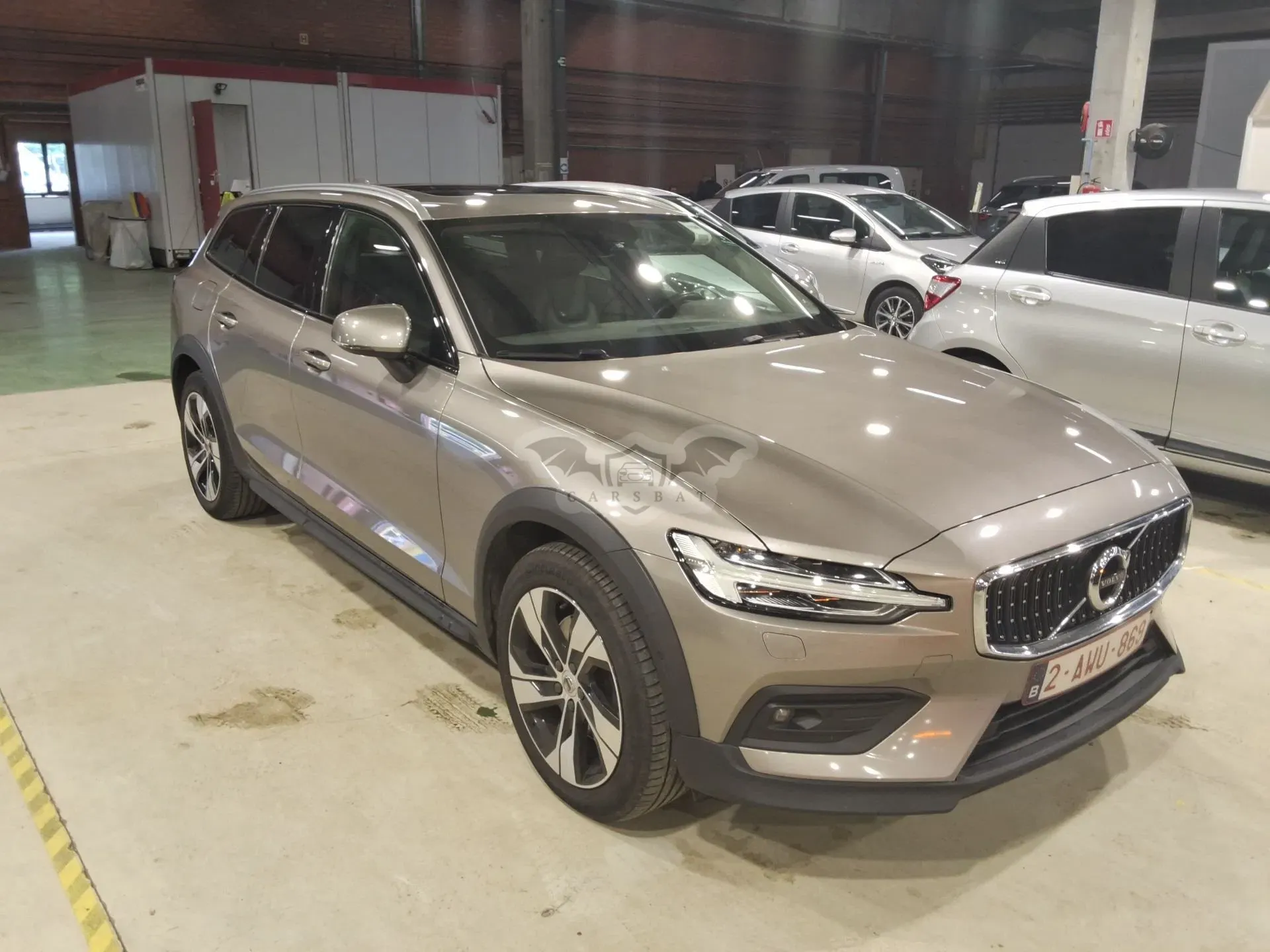 Volvo V60 Cross Country 2.0 B4 Pro 2021
