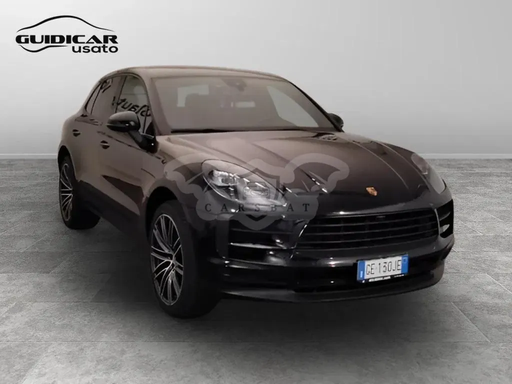 Porsche Macan 2.0 2021