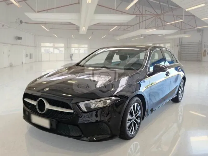 Mercedes-Benz A 180d Business Extra 2021