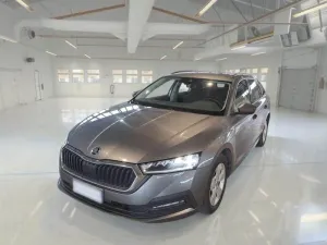 Skoda Octavia Combi 2.0 TDI Executive 2023