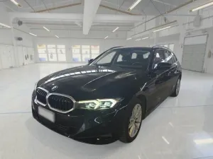 BMW 3 Series Touring 318d 2023