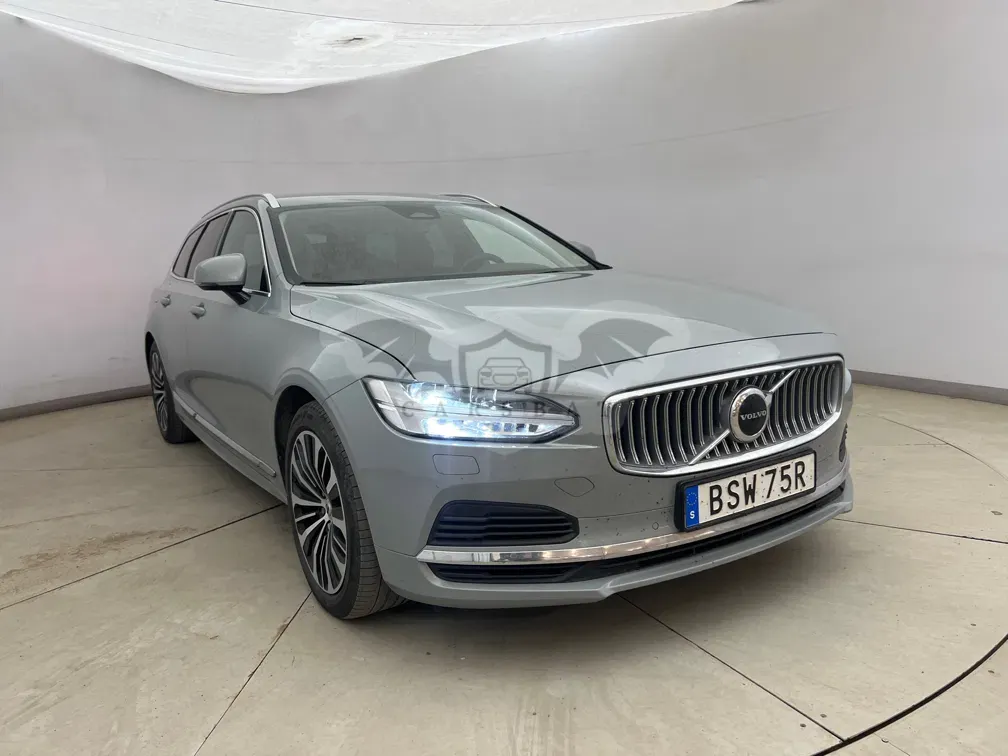 Volvo V90 T6 Core 2023