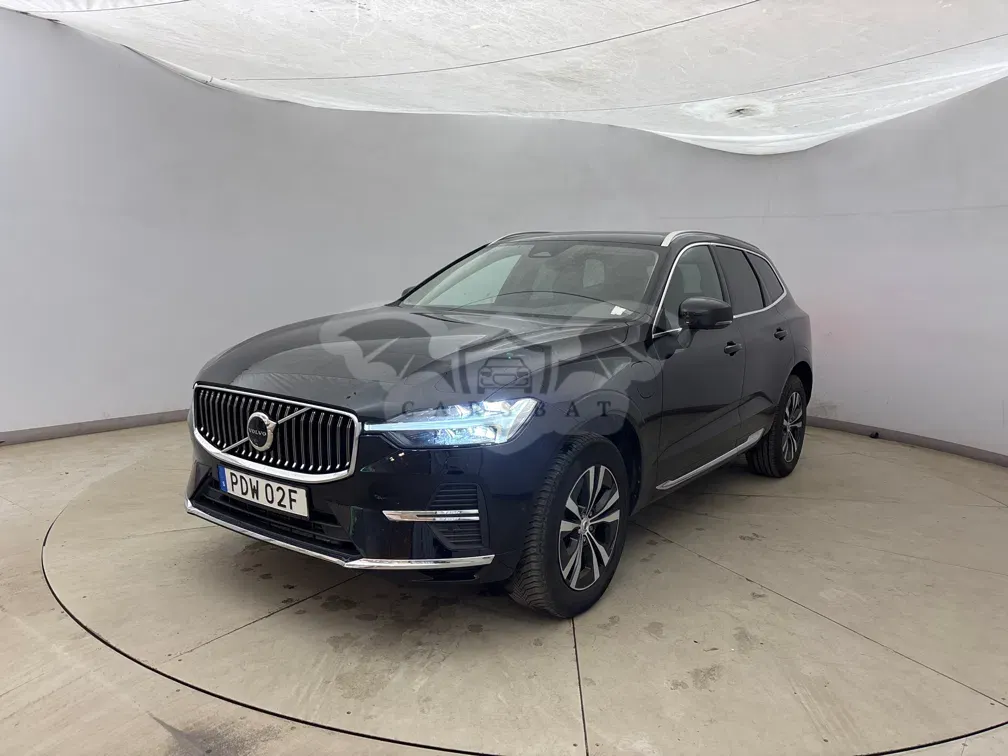 Volvo XC60 T6 Core 2024
