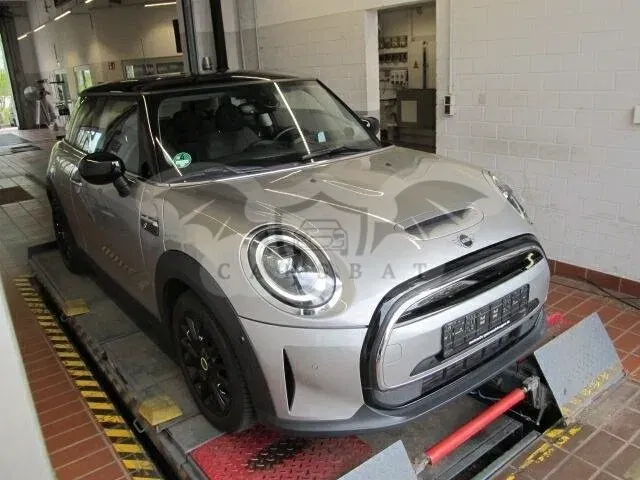 Mini 3 Doors Cooper Classic 2023