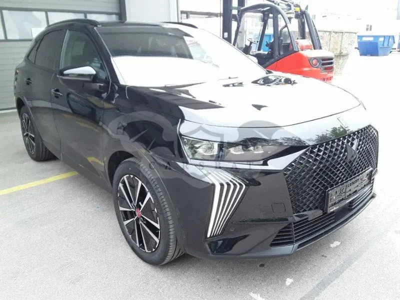 DS DS7 Crossback Performance Line + 2024