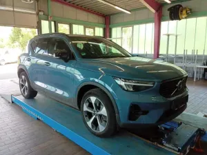 Volvo XC40 B4 Plus Dark 2024
