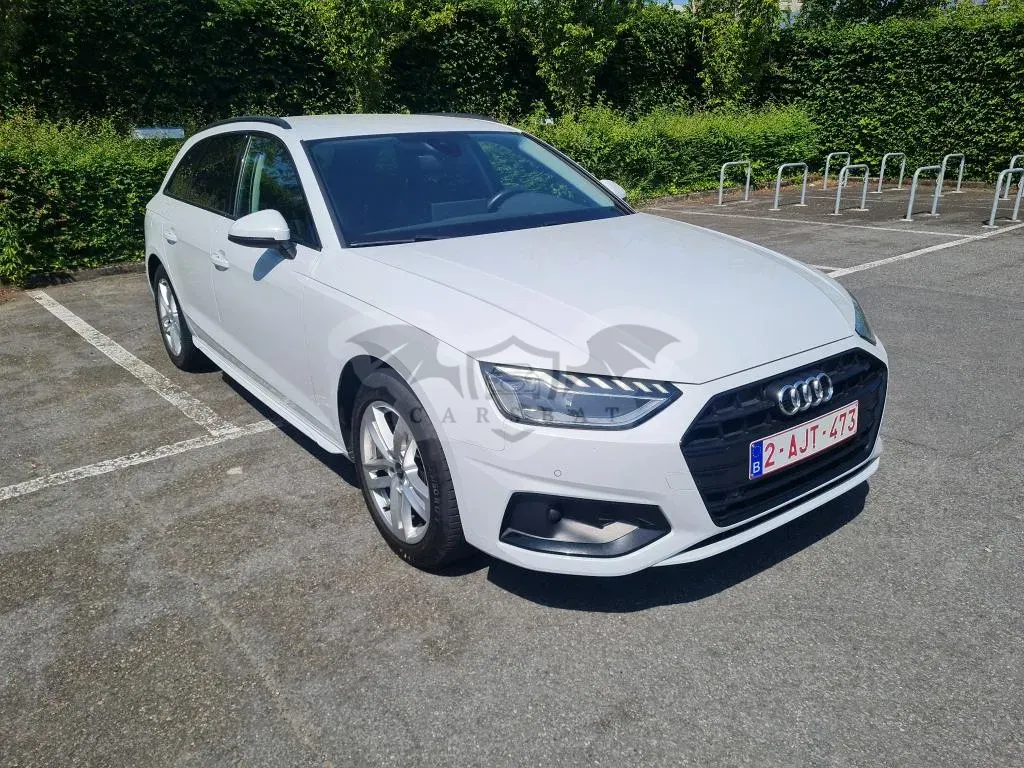 Audi A4 Avant 30 TDI Business 2021