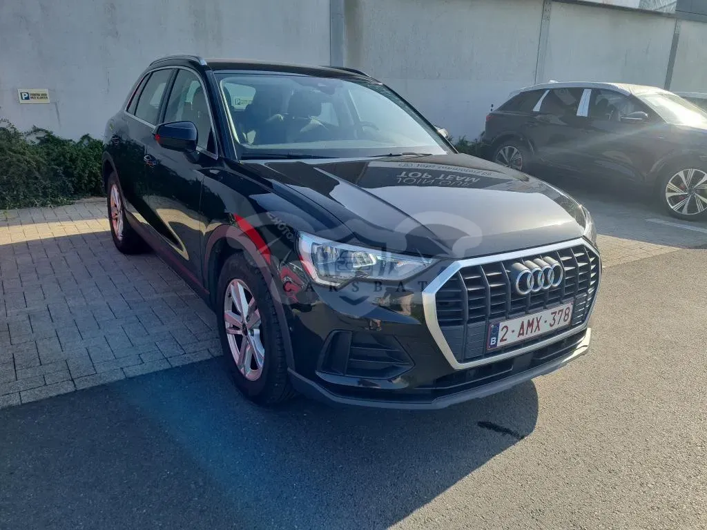 Audi Q3 35 TDI Business 2021