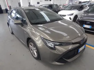 Toyota Corolla 1.8h Business 2021