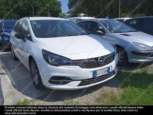 Opel Astra 1.5 CDTI Business 2022