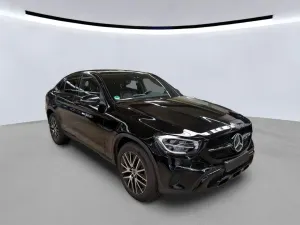 Mercedes-Benz GLC Coupé 300 2022