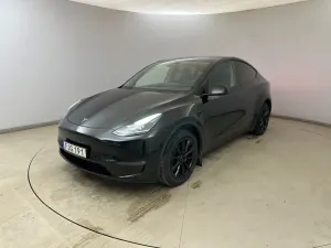 Tesla Model Y Long Range 2023