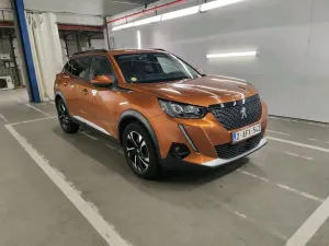 Peugeot 2008 1.5 HDI Allure Pack 2021