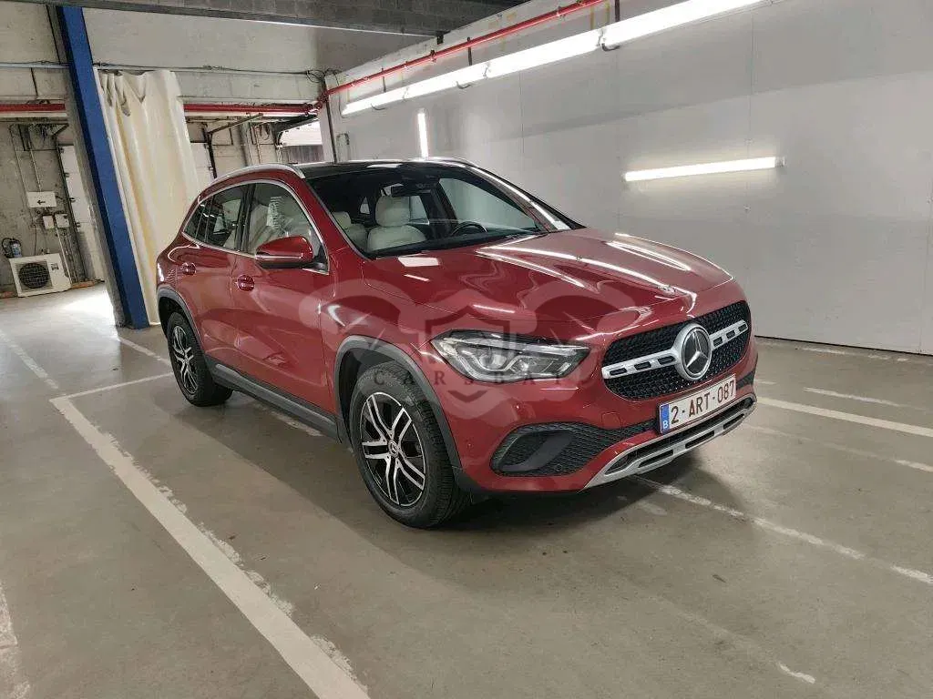Mercedes-Benz GLA 200d Business Solution 2021