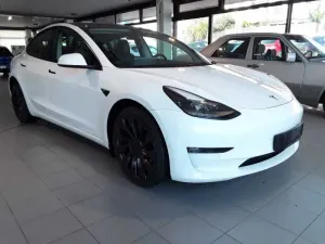 Tesla Model 3 82 kWh 2022