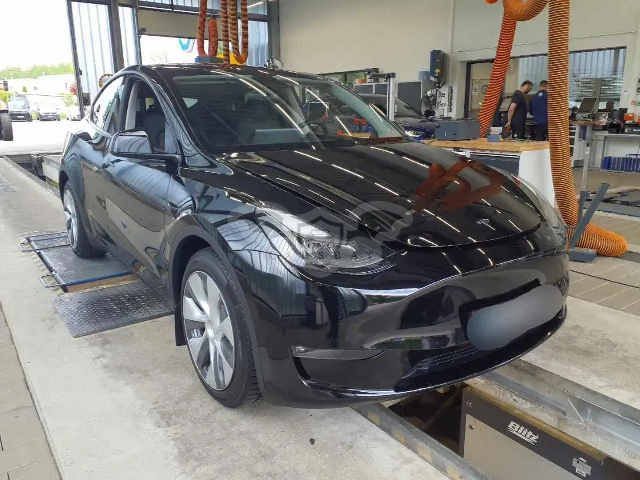 Tesla Model Y 82 kWh 2023