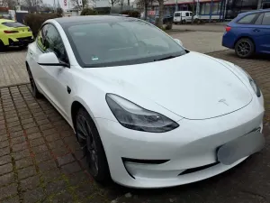 Tesla Model 3 82 kWh 2022
