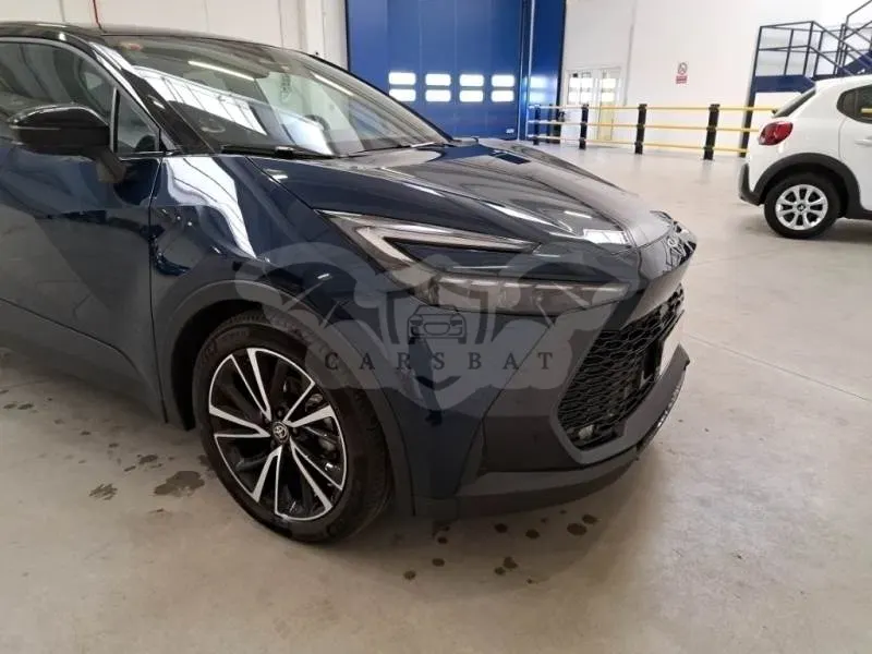 Toyota C-HR 1.8 Lounge 2024