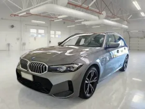 BMW 3 Series Touring 330e M Sport 2022