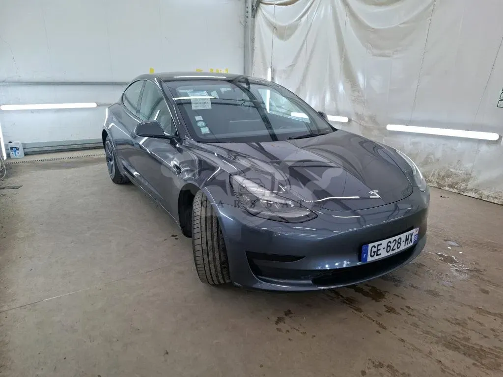 Tesla Model 3 Standard Range Plus 2022