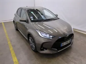 Toyota Yaris Iconic 2021