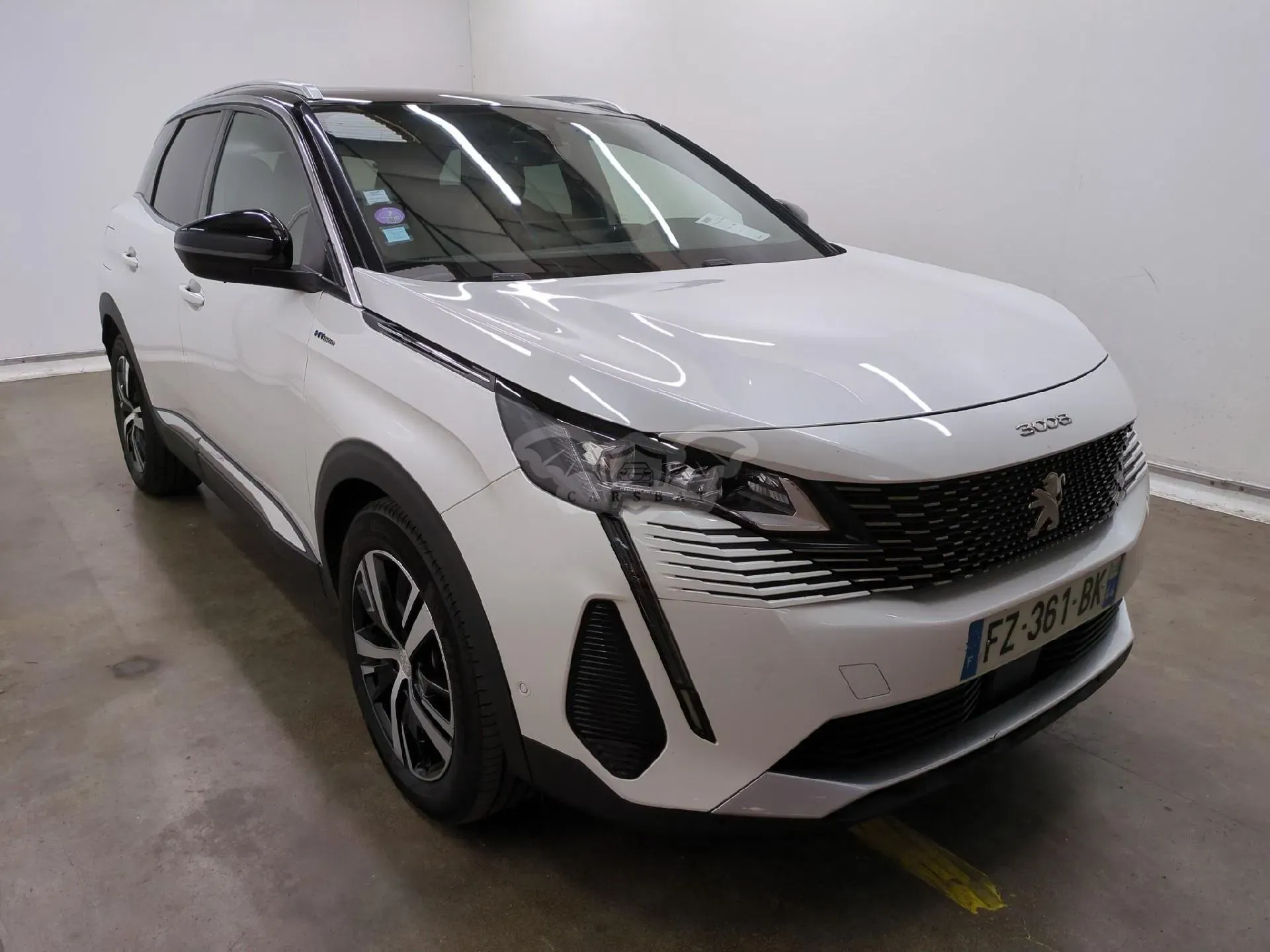 Peugeot 3008 1.6 2021