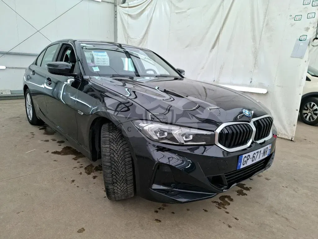 BMW 3 Series 320e Business 2023
