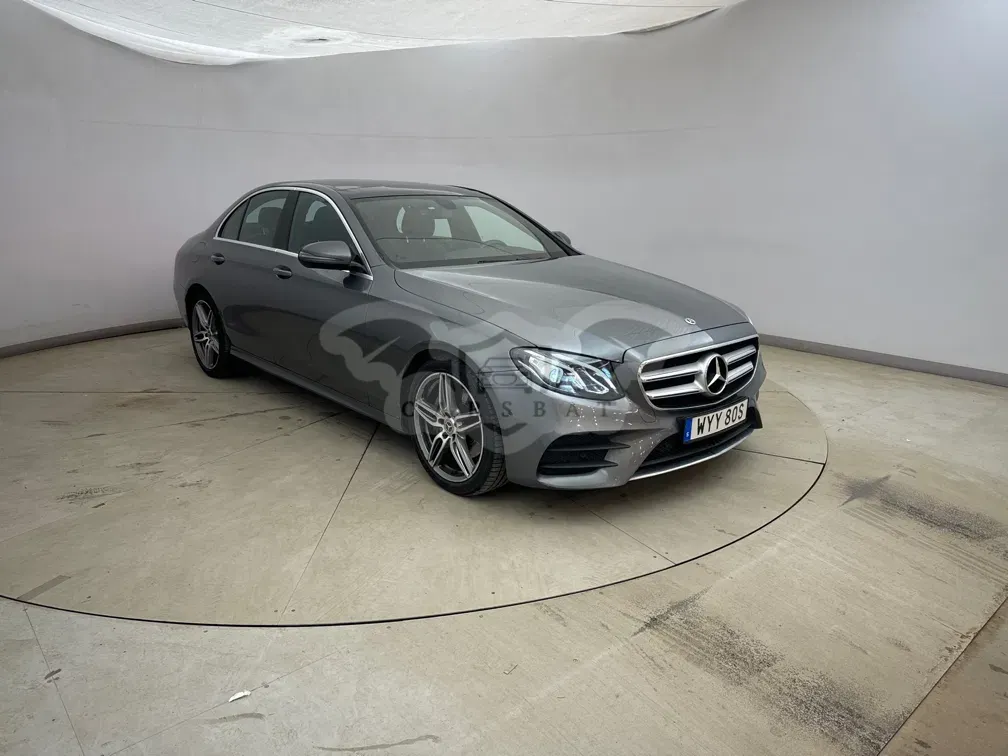 Mercedes-Benz E 200d AMG Line 2020