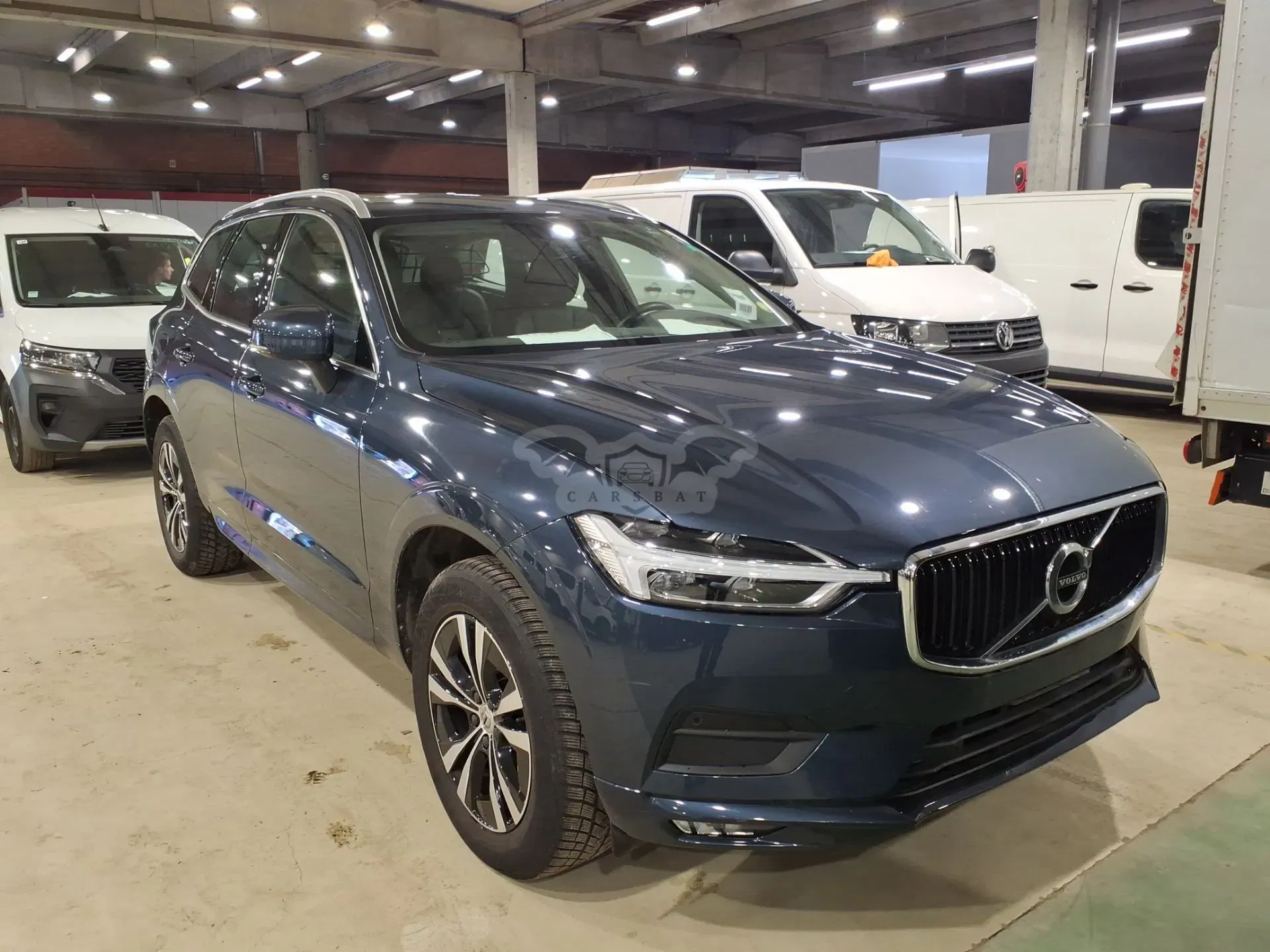 Volvo XC60 D3 Momentum Pro 2021