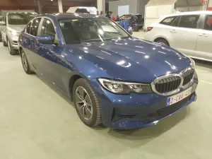BMW 3 Series 318i 2022