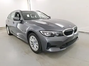 BMW 3 Series Touring 320e Business Design 2022