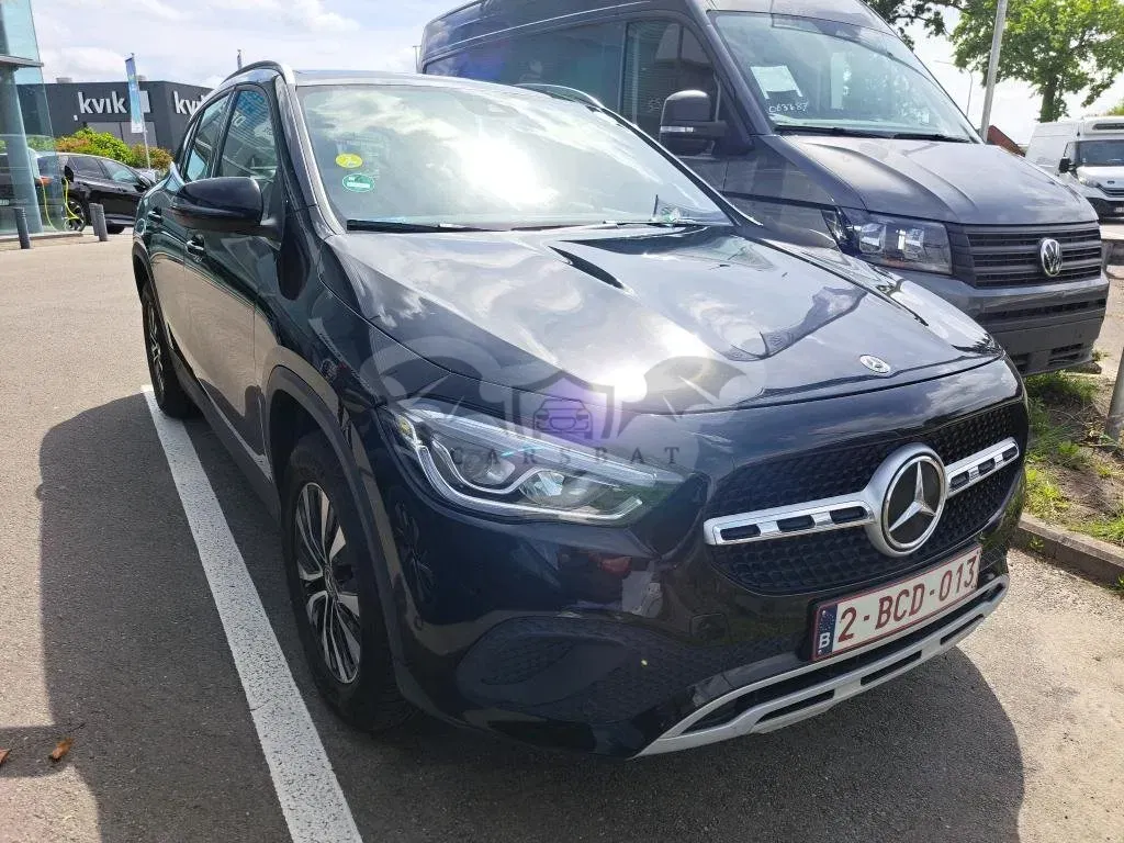 Mercedes-Benz GLA 200d Business Solution 2021